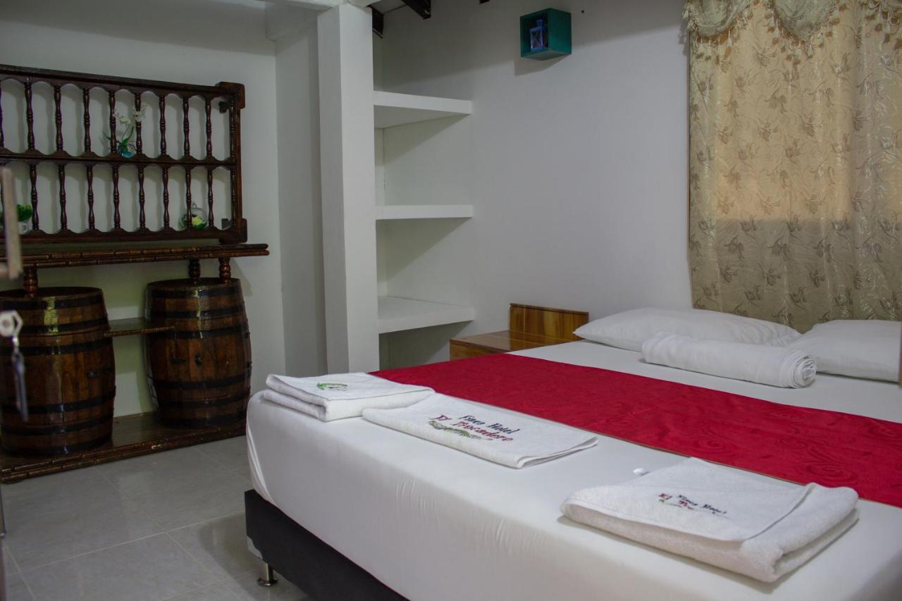 Hotel El Trocadero San Rafael  Eksteriør bilde